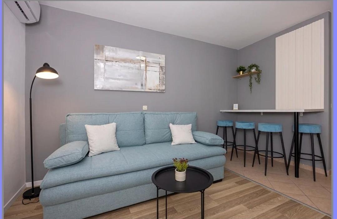 Ivmalu Apartments Tučepi Exteriör bild