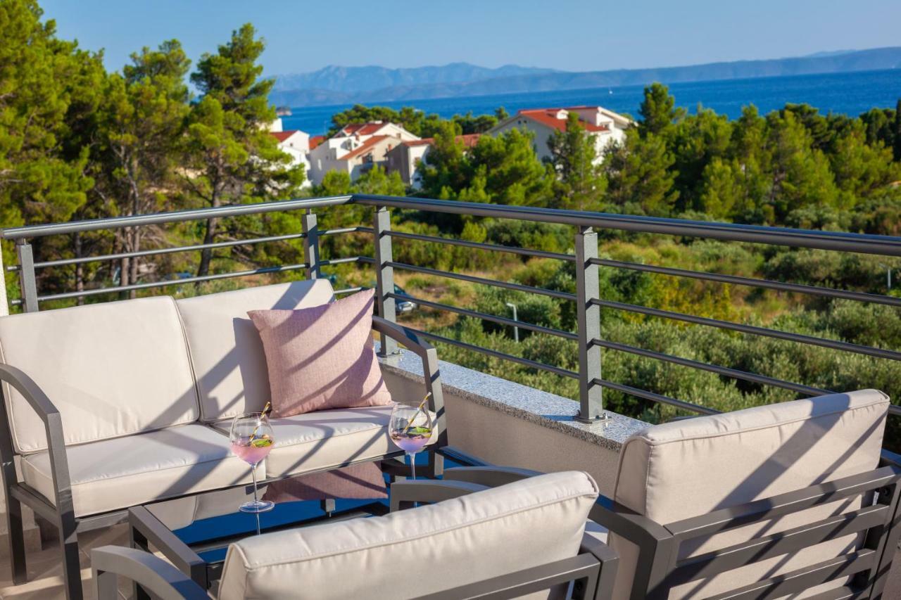 Ivmalu Apartments Tučepi Exteriör bild